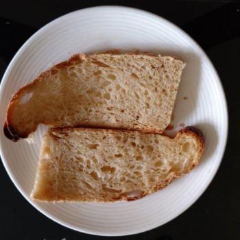 DOLI Bread first slice