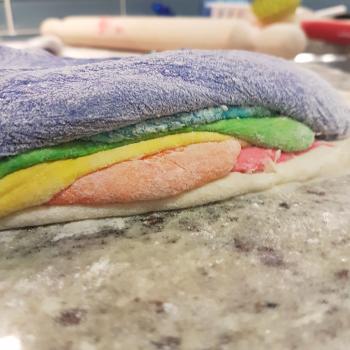 Fievel Rainbow Bread! second overview