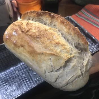 Integra de Cuarentena  Juanchi Bread first overview